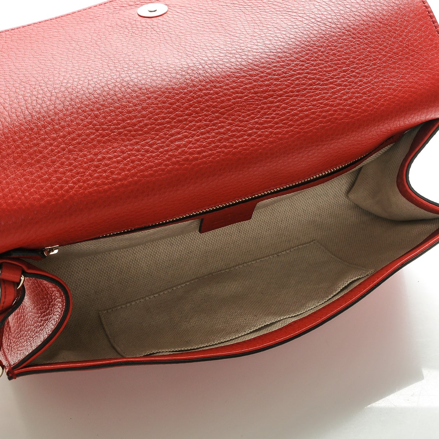 Pebbled Calfskin Medium Soho Clutch Red