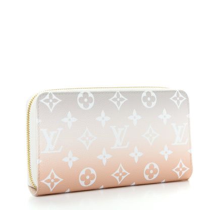 Louis Vuitton Monogram Giant By The Pool Zippy Wallet Brume 3 of 8