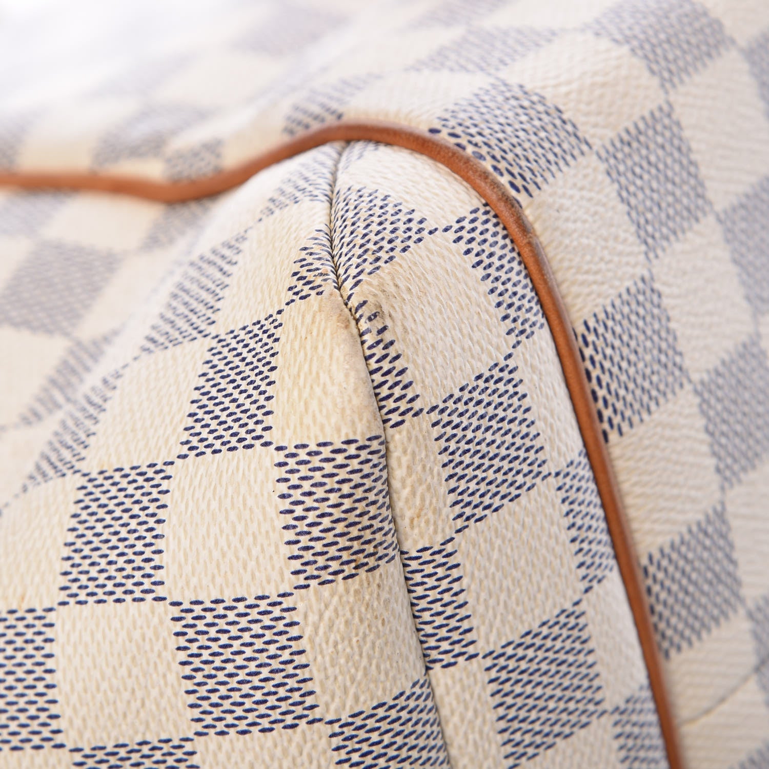 Louis Vuitton Damier Azur Totally MM 13 of 16