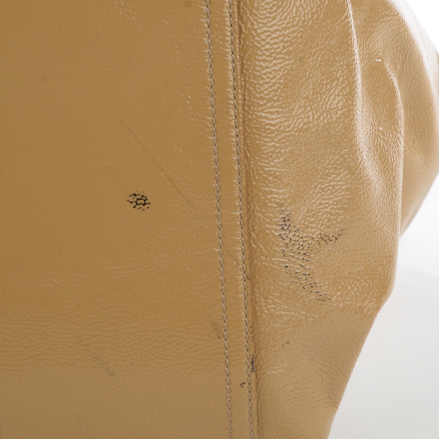 Saint Laurent Patent Medium Downtown Beige 9 of 9