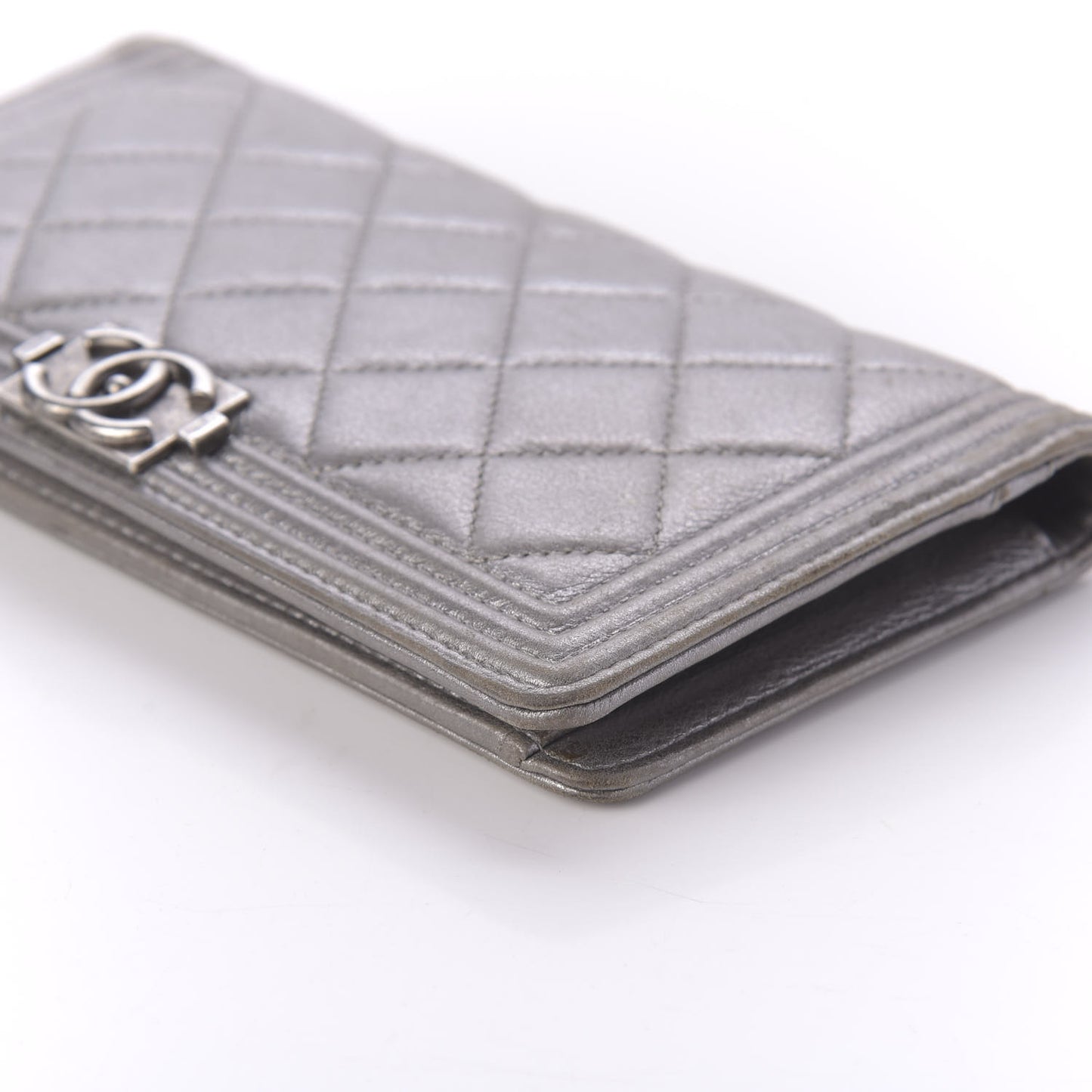 Metallic Calfskin Quilted Boy Yen Wallet Silver