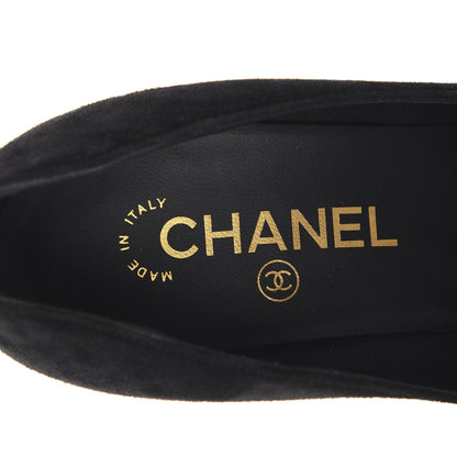 Chanel Suede Grosgrain Pearl CC Cap Toe Pump 37 Black 6 of 11