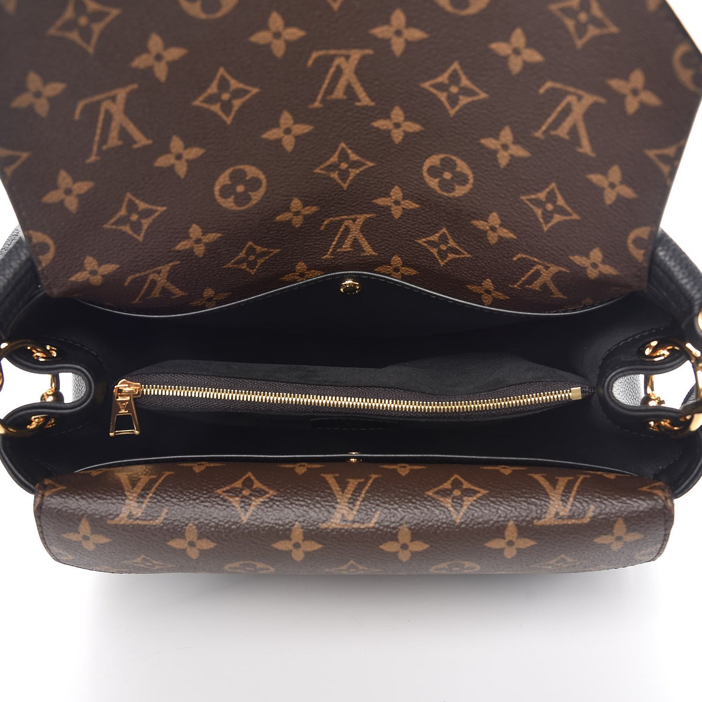 Monogram Double V Black