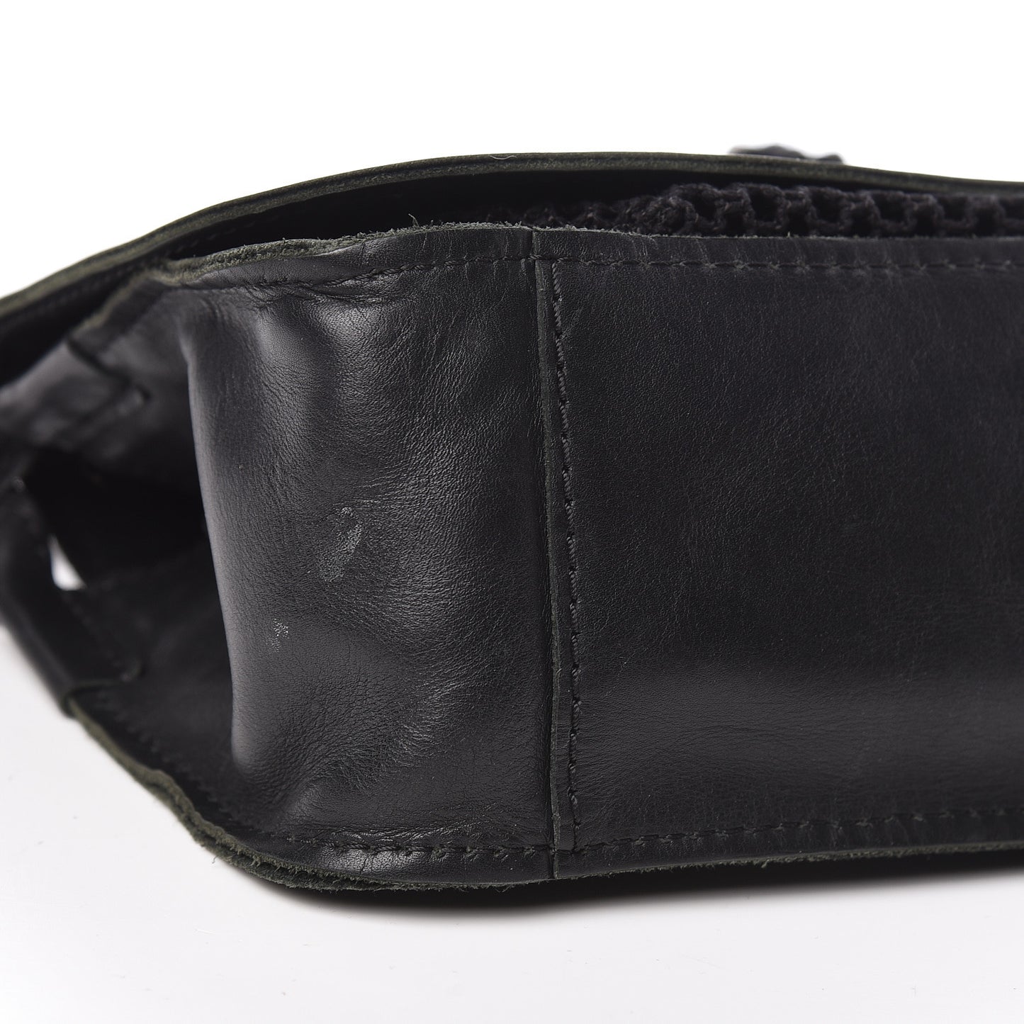 Calfskin Stitched Small Highlander Messenger Black