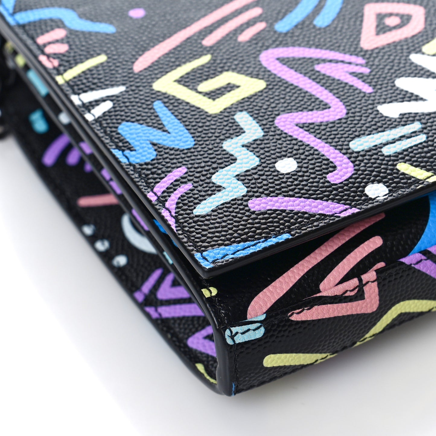 Grain De Poudre Medium Classic Monogram Multicolor Graphic Print Chain Wallet Black