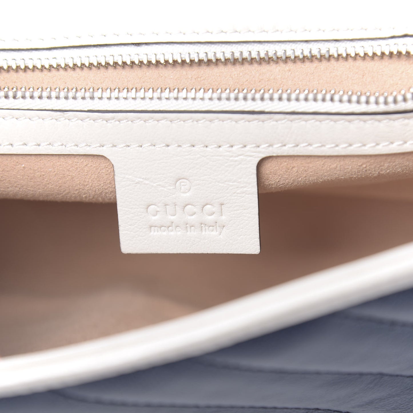 Vintage Effect Calfskin Matelasse Diagonal Small Torchon GG Marmont Shoulder Bag Blue Agata Mystic White