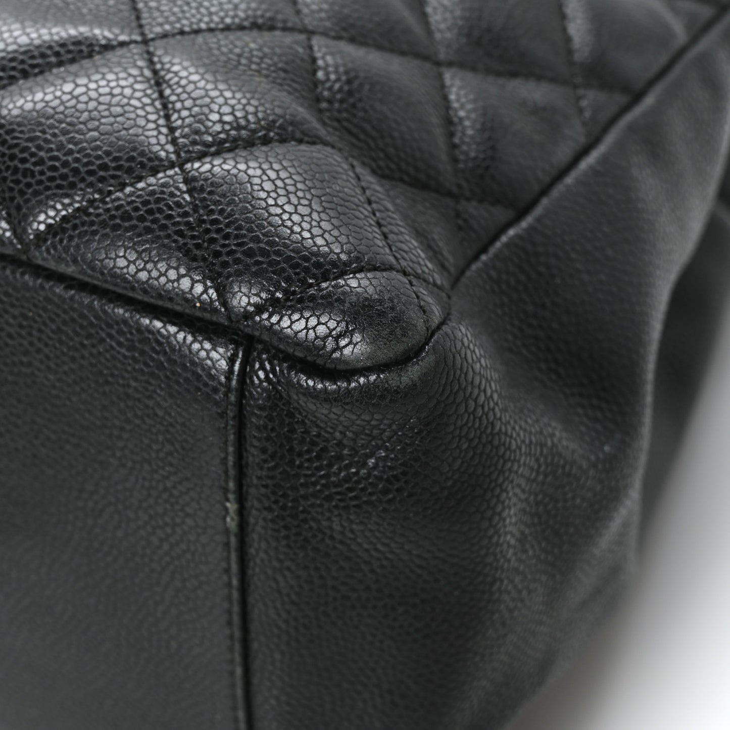 Caviar Quilted Grand Shopping Tote GST Black
