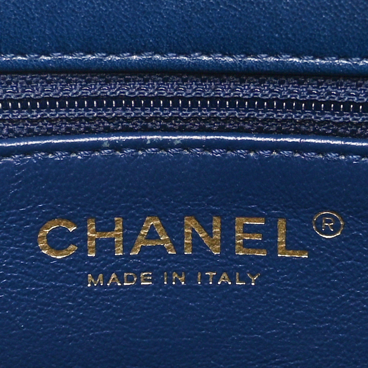 Lambskin Reversed Chevron Quilted Small Flap Navy