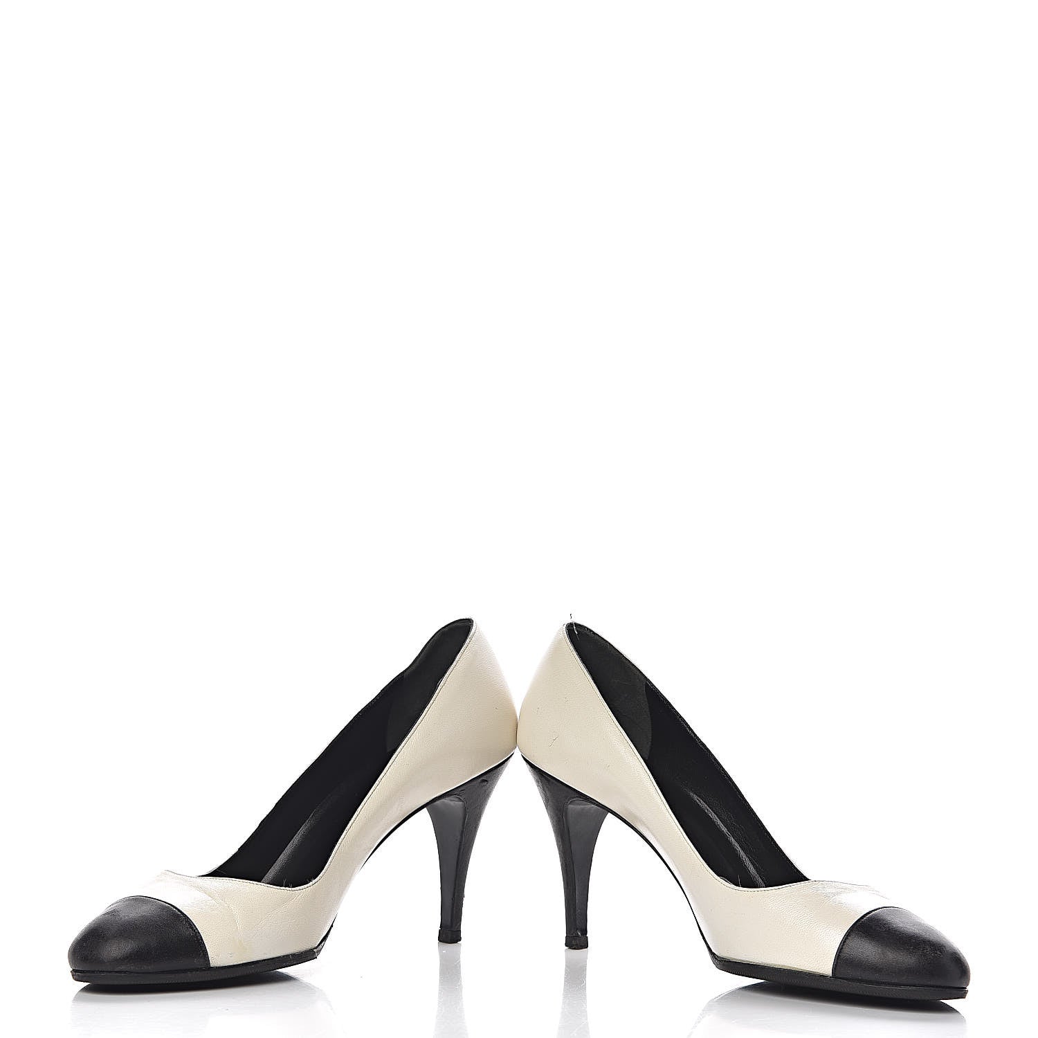 Chanel Lambskin Cap Toe Pumps 38 White Black 20 of 20