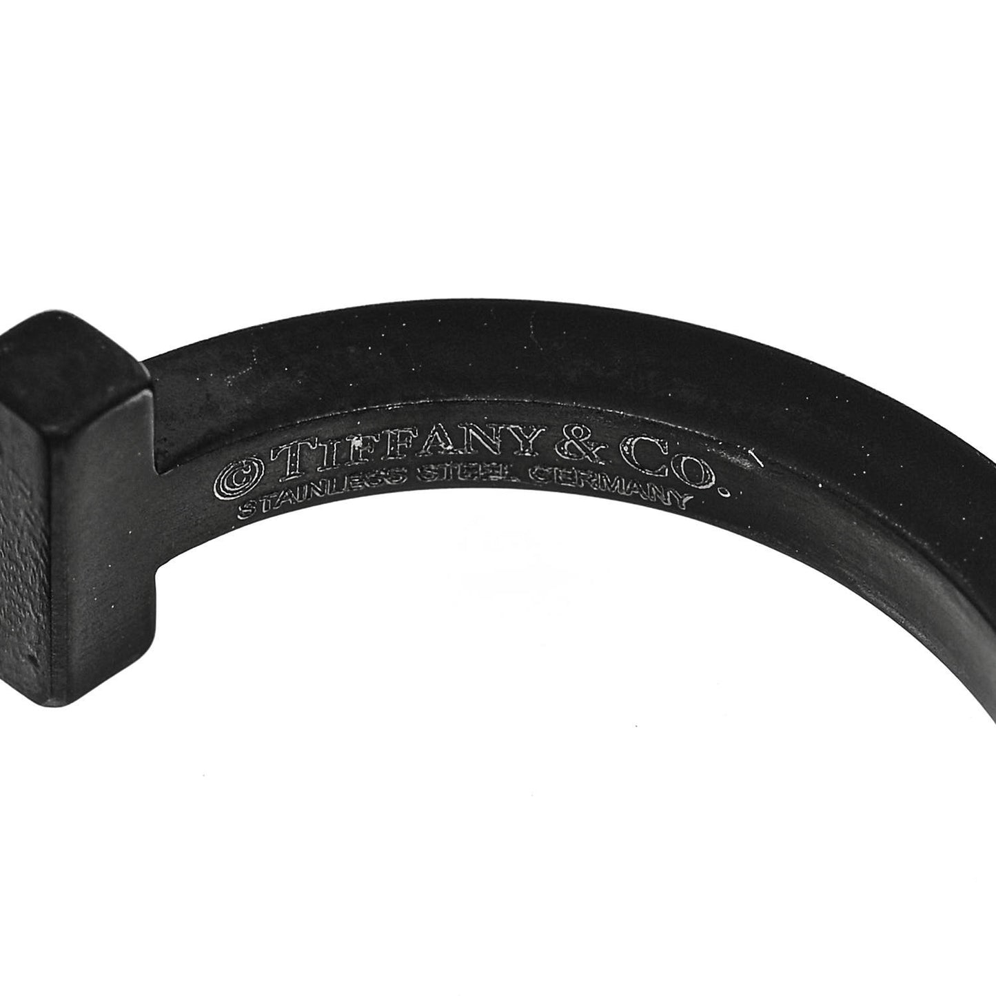 Black-Coated Stainless Steel T Square Ring 62 10