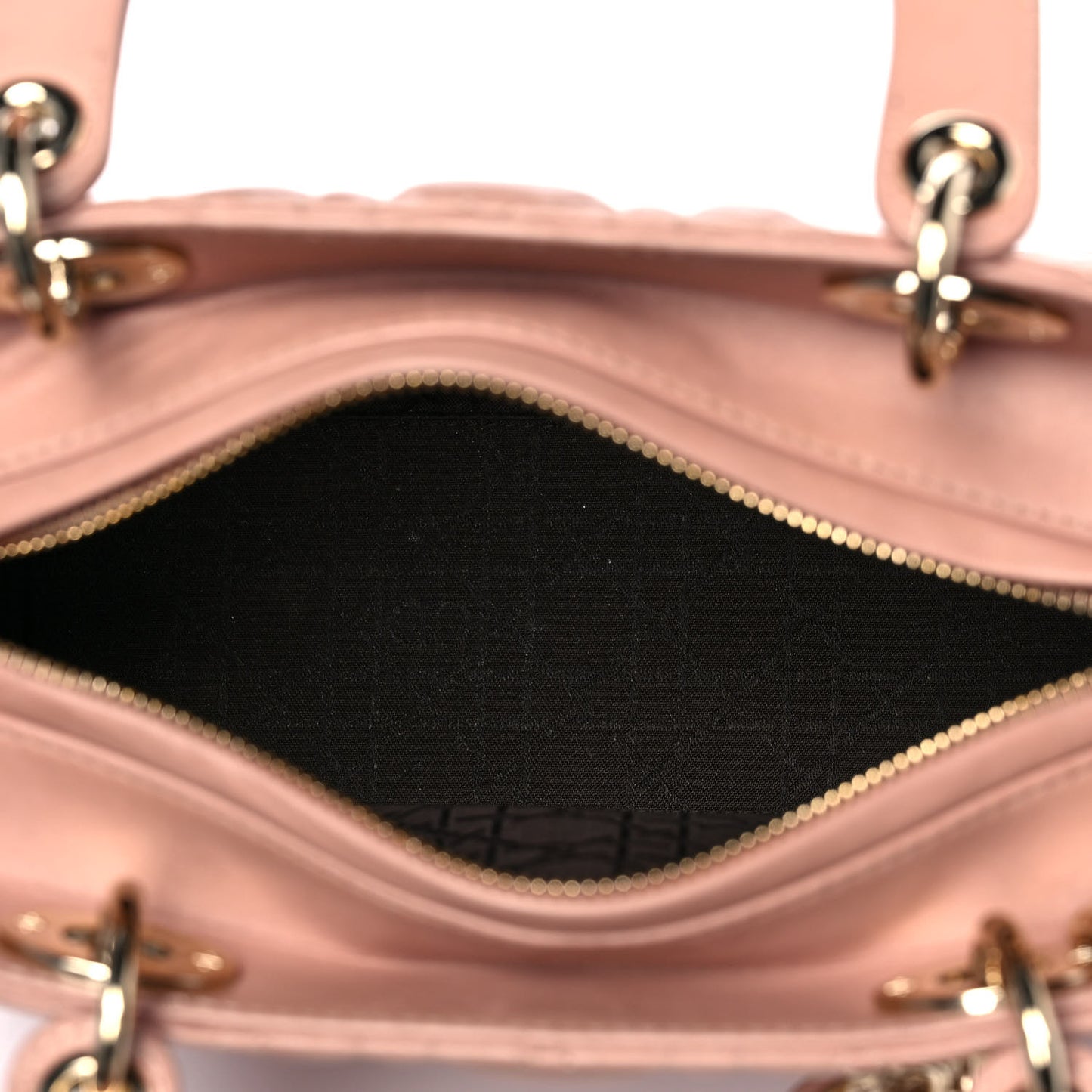 Lambskin Cannage Medium Lady Dior Fard