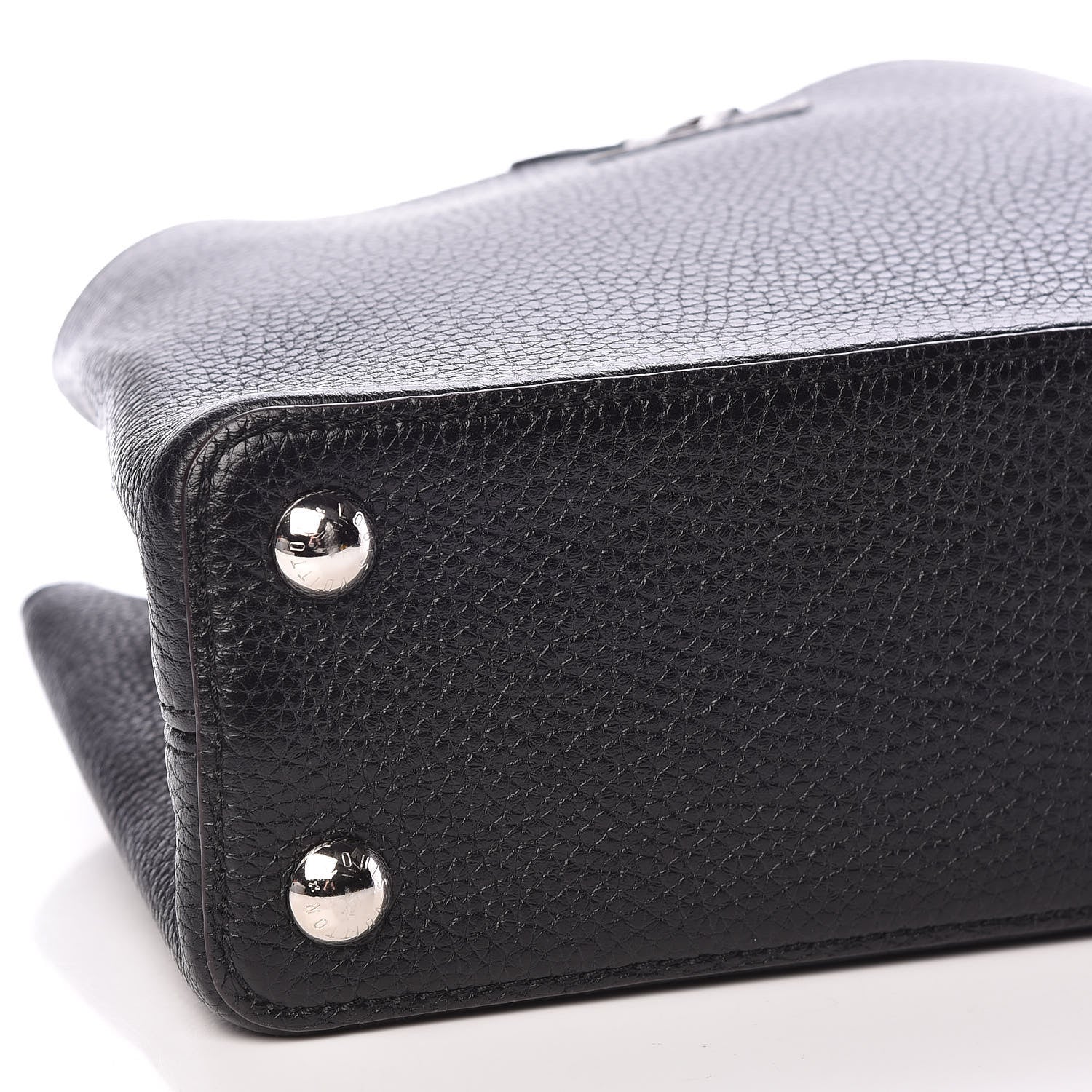 Louis Vuitton Taurillon Capucines BB Black 6 of 9