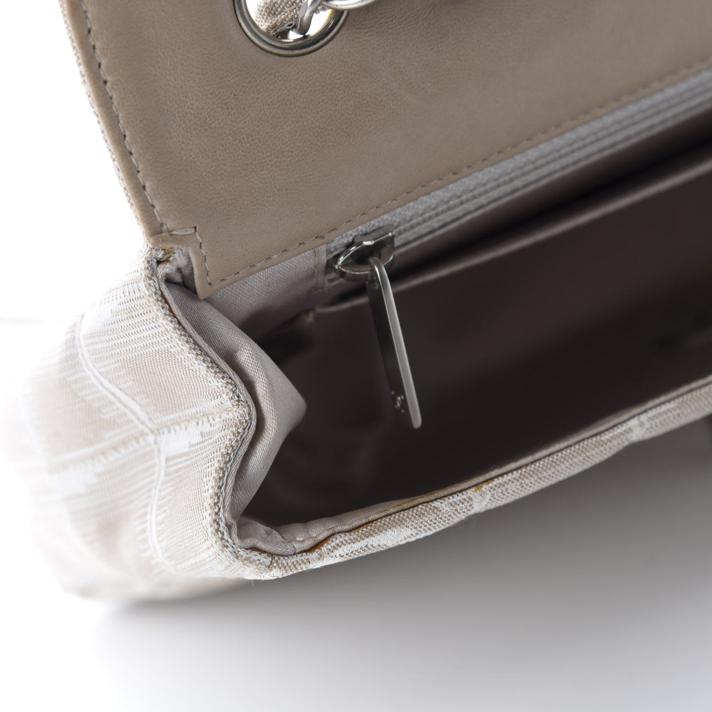 Nylon Medium Travel Flap Light Beige