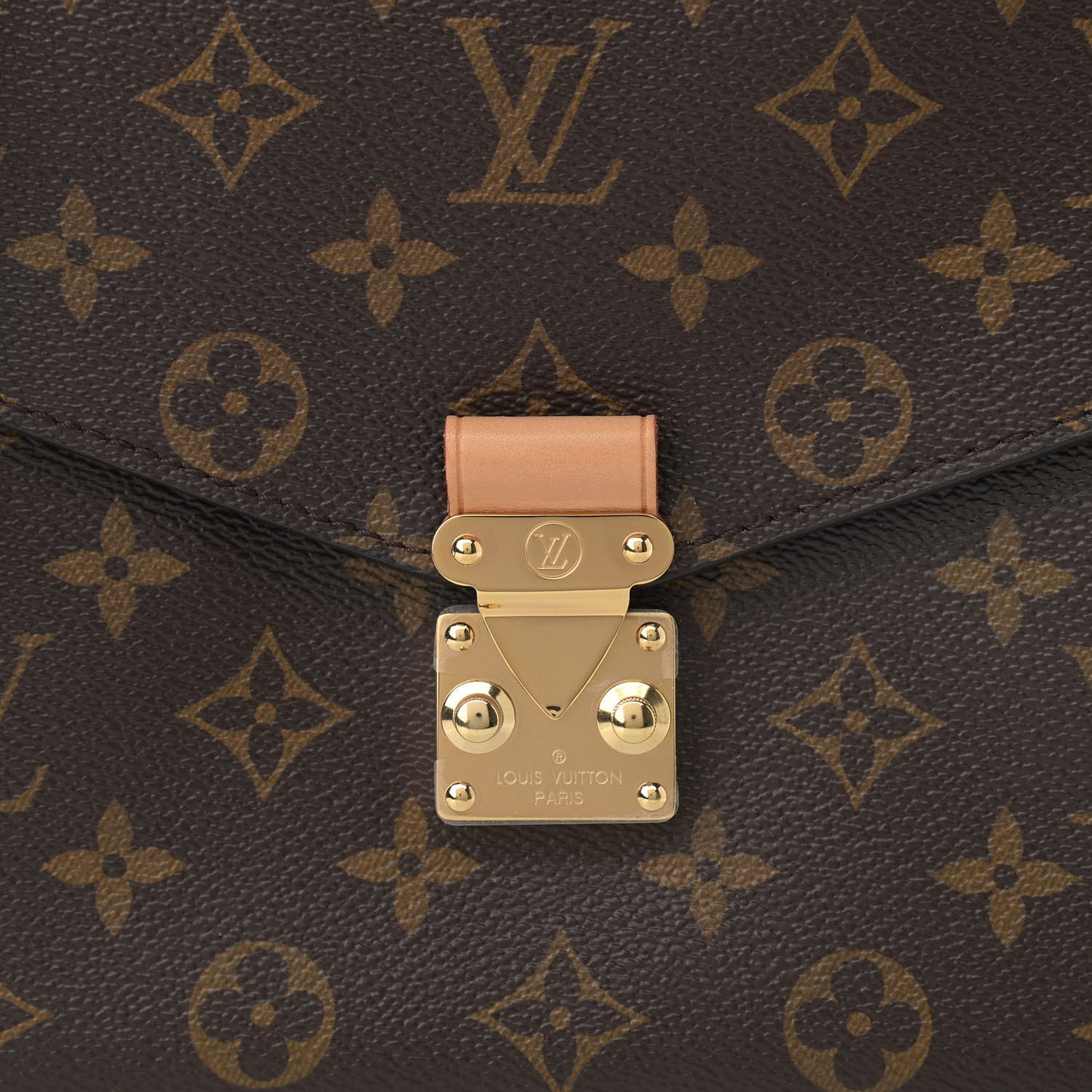 Monogram Pochette Metis