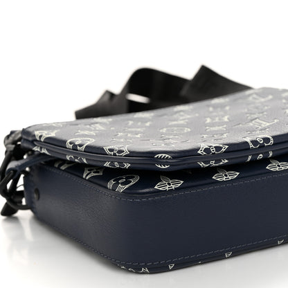 Louis Vuitton Monogram Shadow G65 Trio Messenger Navy 8 of 11