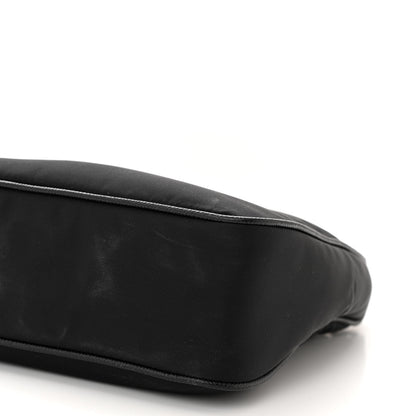 Prada Nylon Re-Edition 2005 Shoulder Bag Black 11 of 11