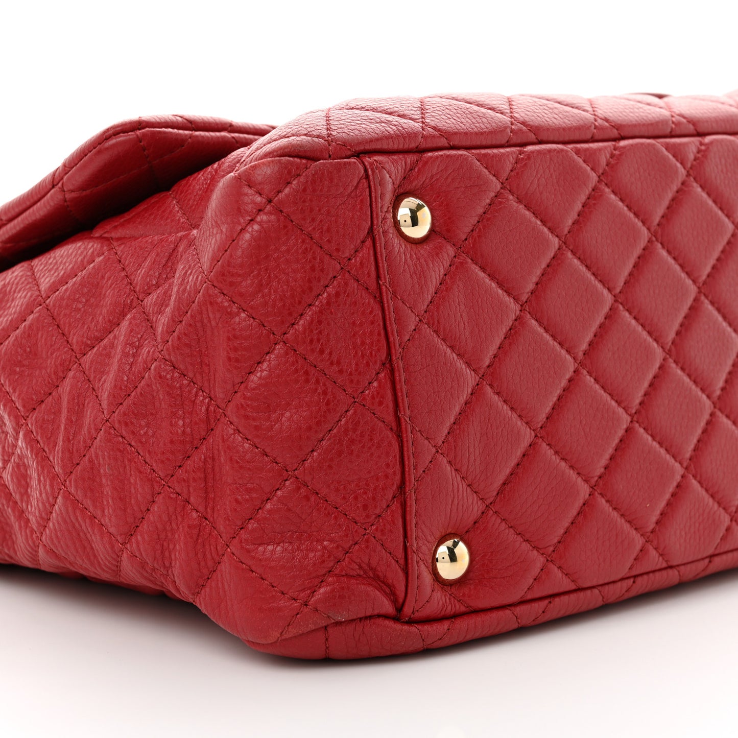 Calfskin Quilted XXL Travel Flap Bag Red