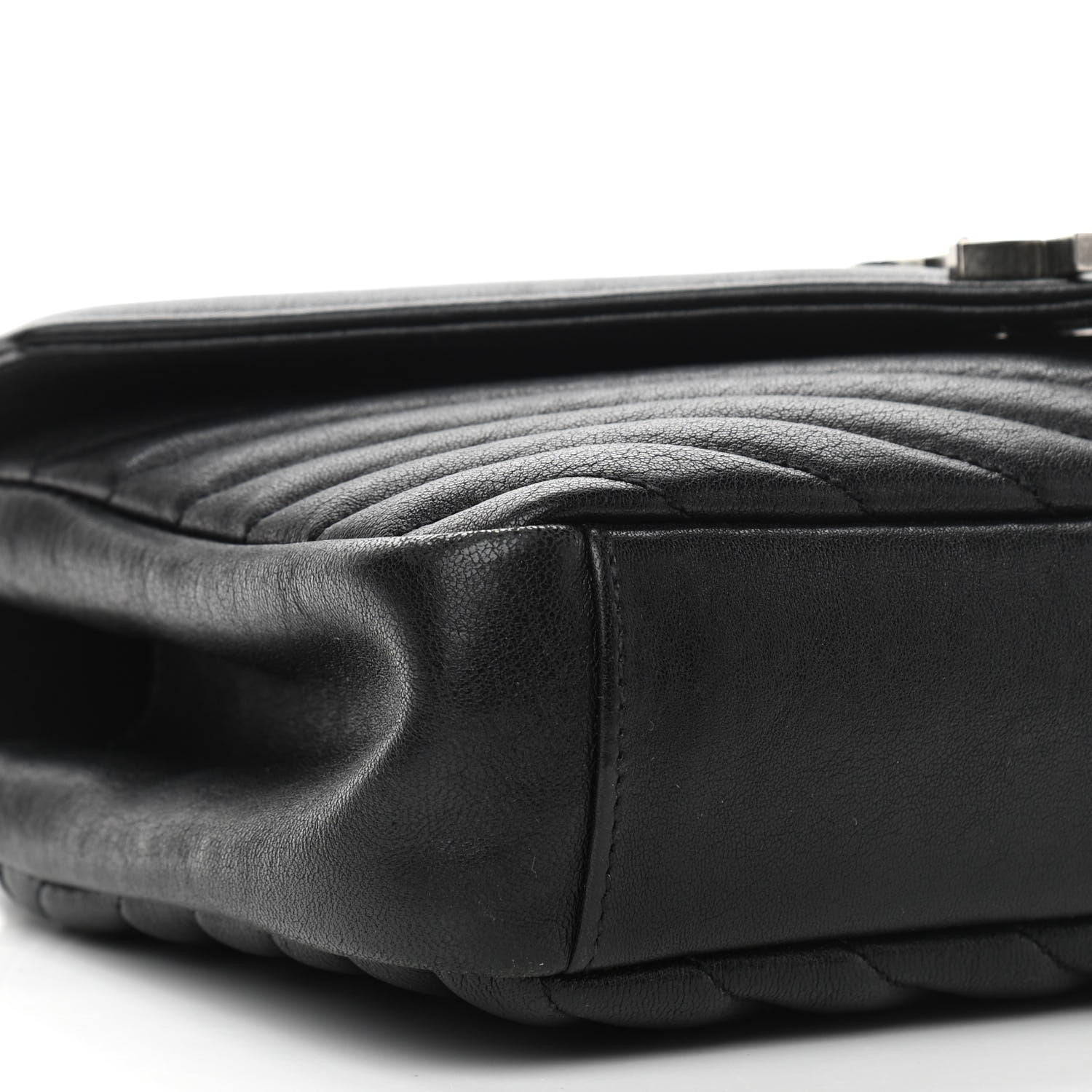 Saint Laurent Sheepskin Matelasse Chevron Monogram Medium College Bag Black 10 of 11