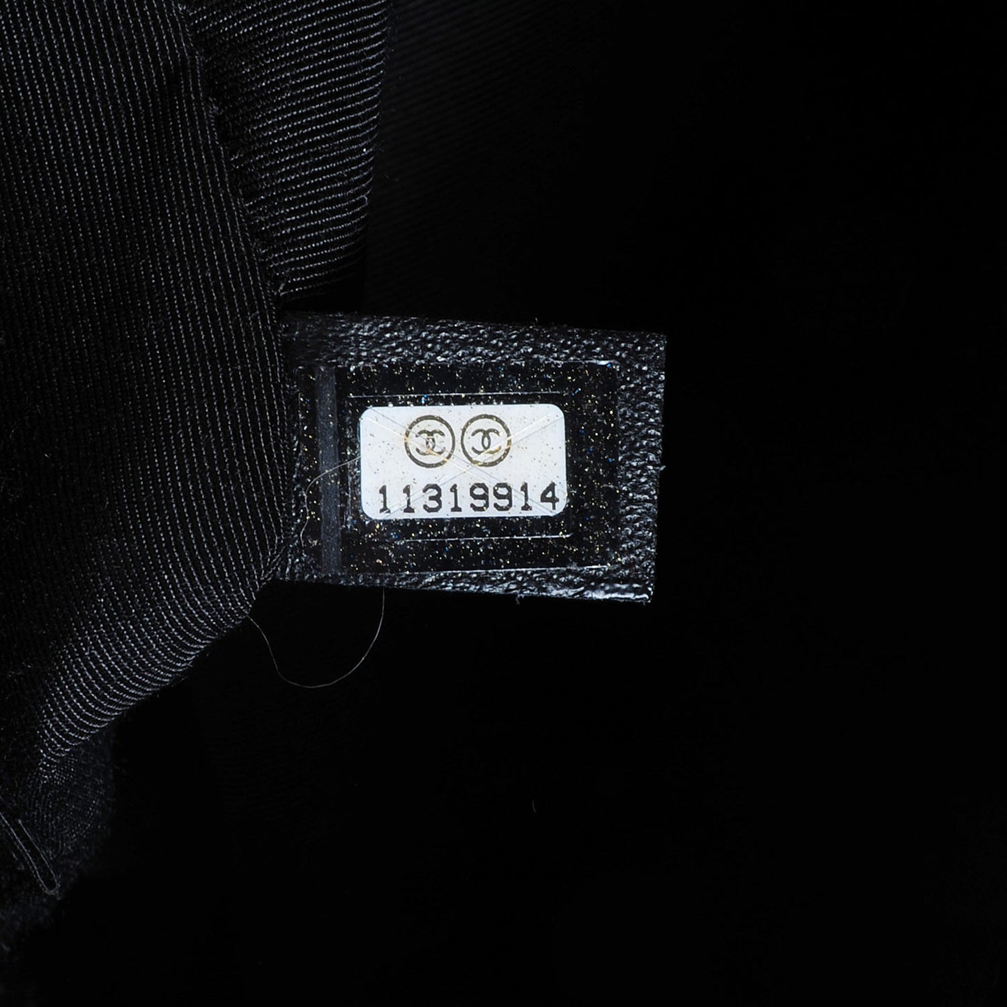 Caviar Grand Shopping Tote GST Black