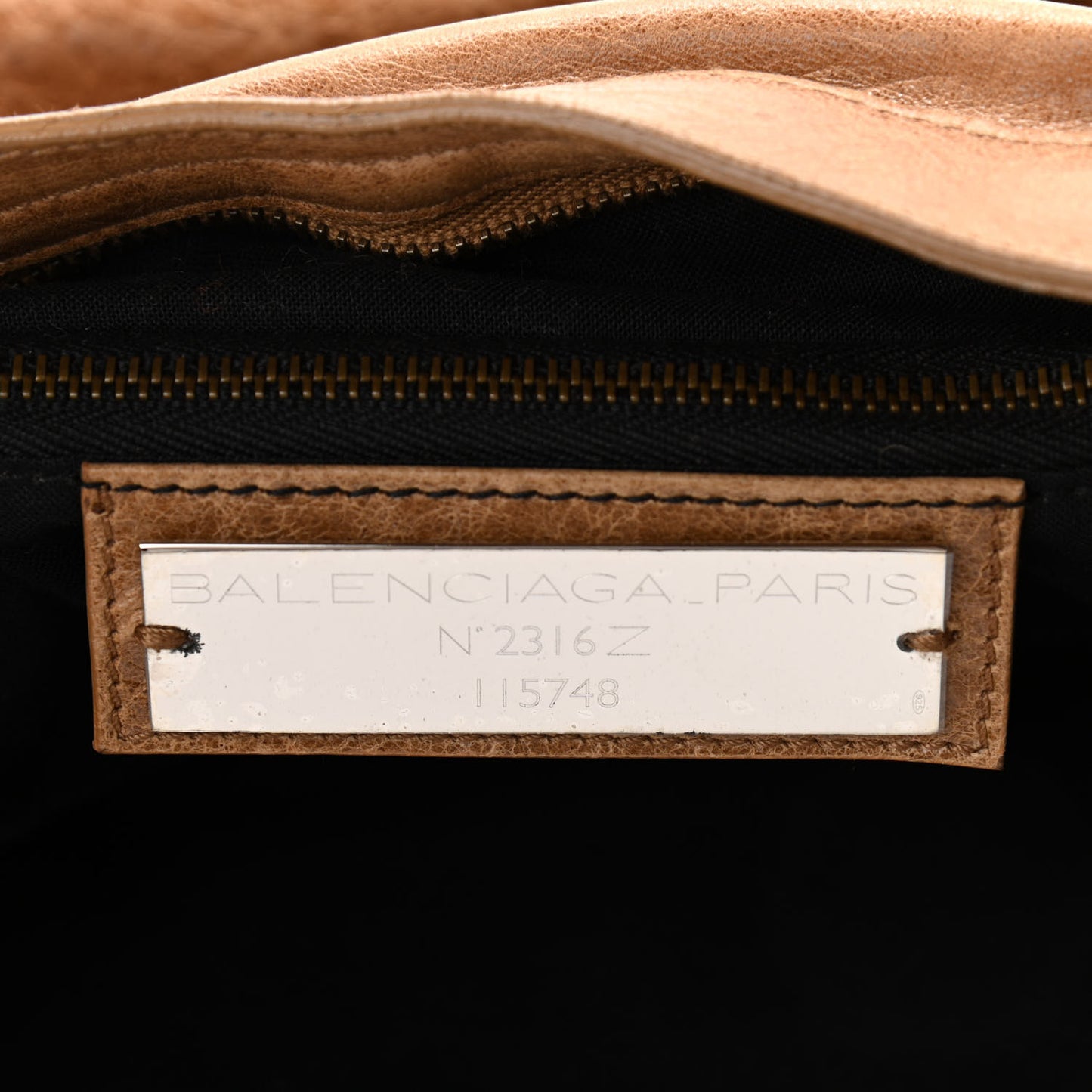 Chevre Classic Hardware City Caramel
