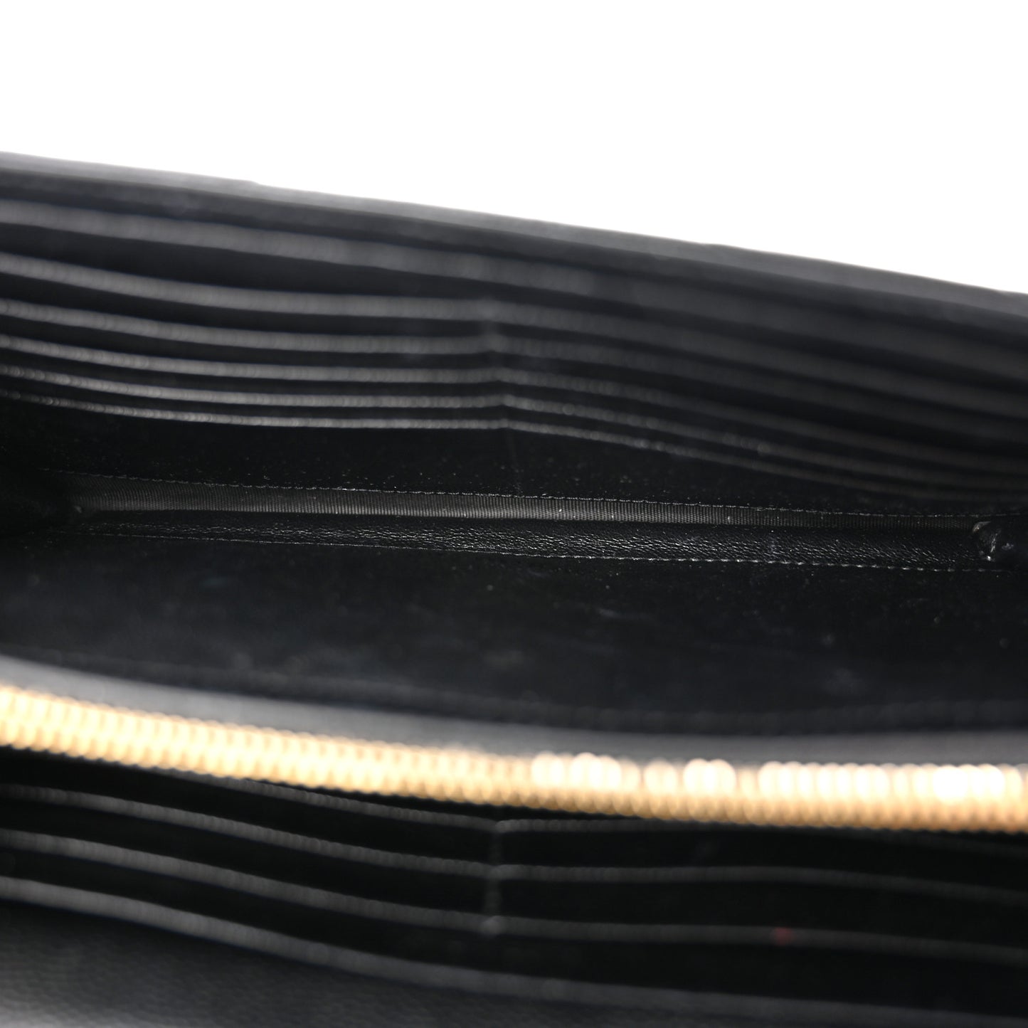 Grain De Poudre Matelasse Chevron Monogram Chain Wallet Black