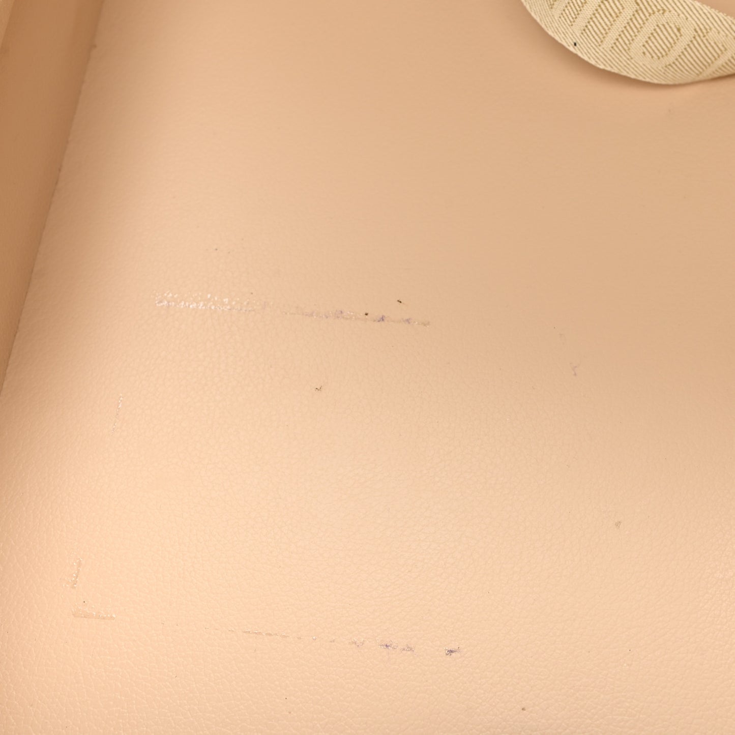 Monogram Alzer 65