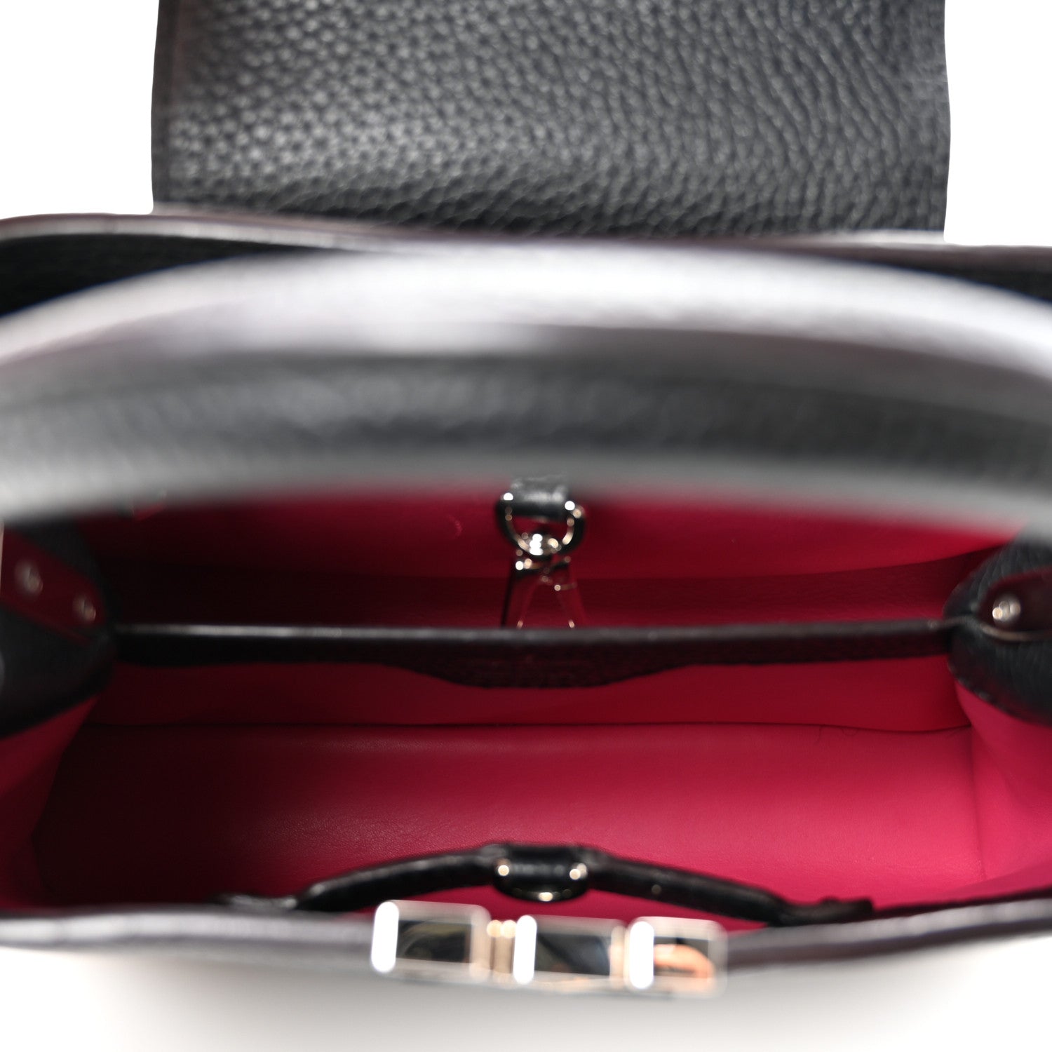 Louis Vuitton Taurillon Capucines BB Black 4 of 8