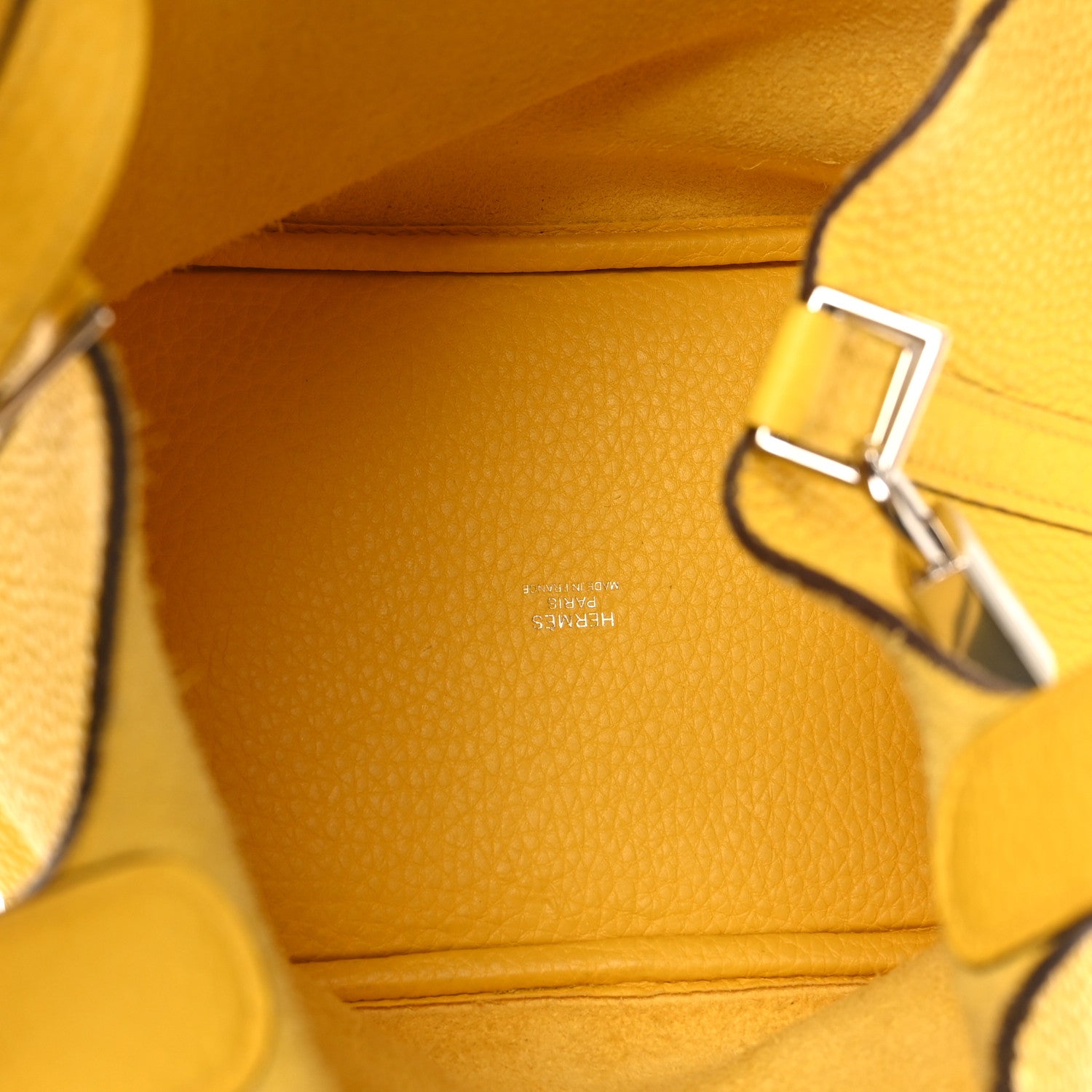 Hermes Taurillon Clemence Picotin Lock 18 PM Lime 1881218