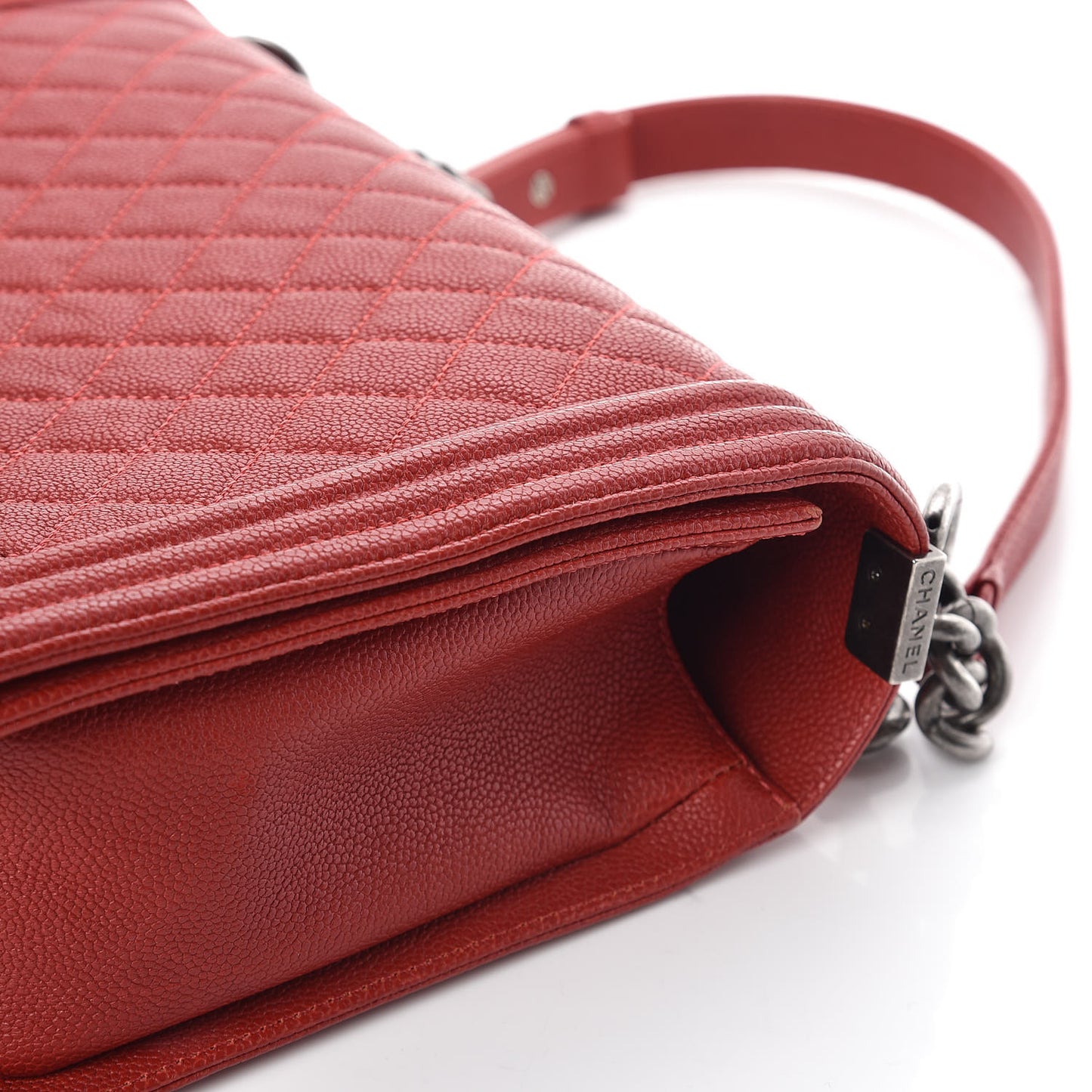 Caviar Quilted New Medium Boy Flap Dark Red