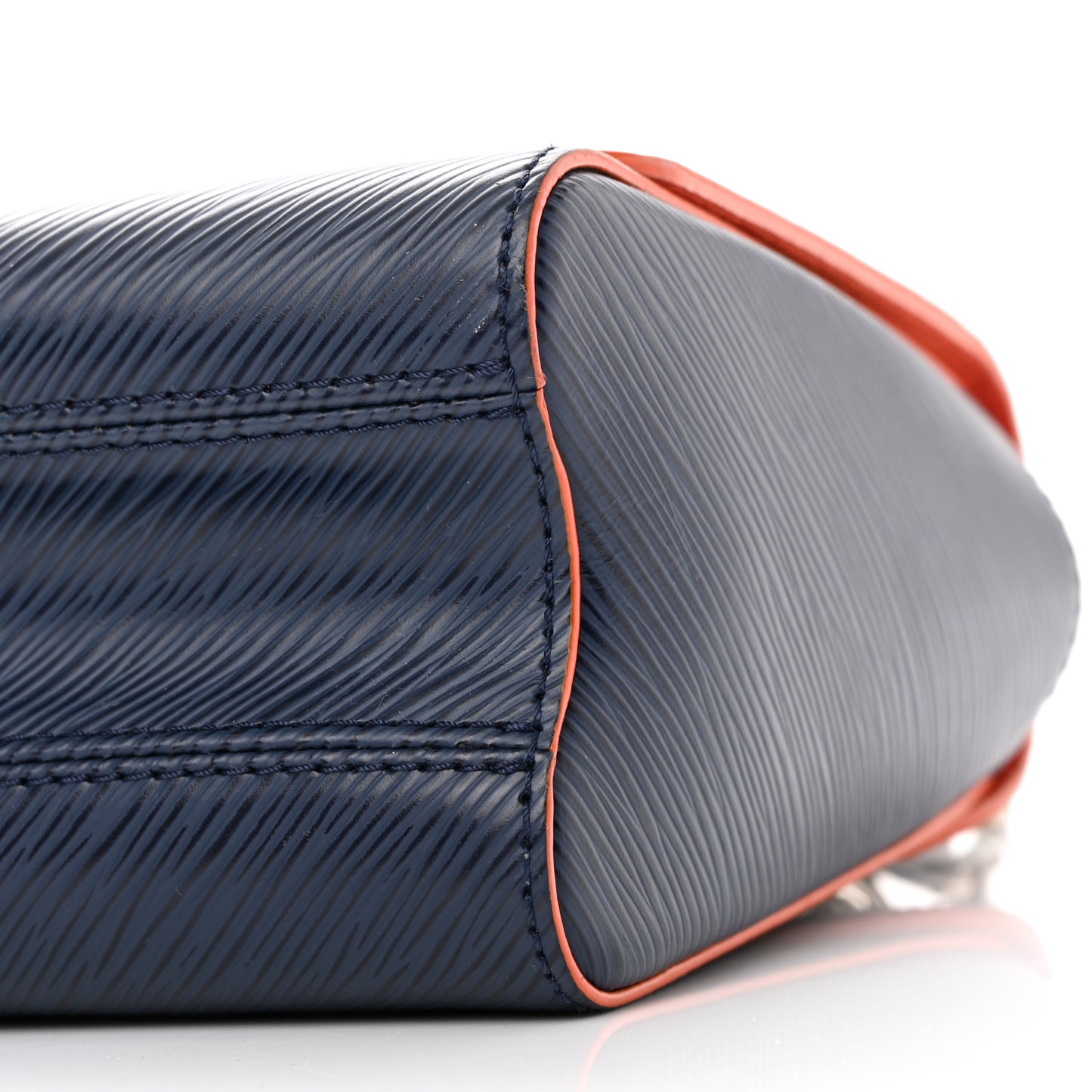 Epi Twist Shoulder Bag MM Indigo Piment