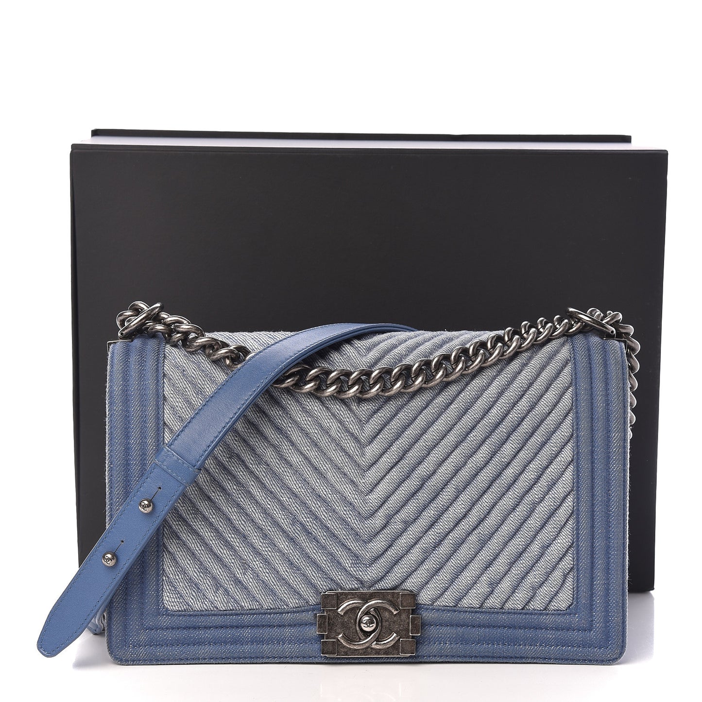 Denim Chevron Quilted New Medium Boy Flap Blue