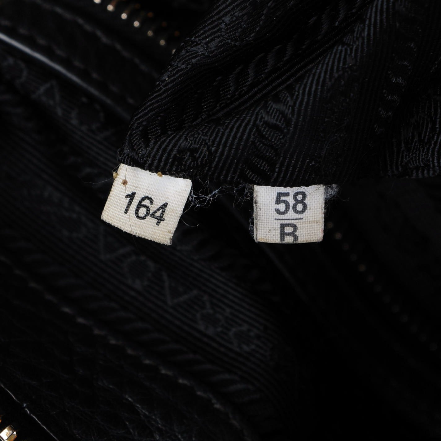 Prada Vitello Daino Tote Nero Black 6 of 7