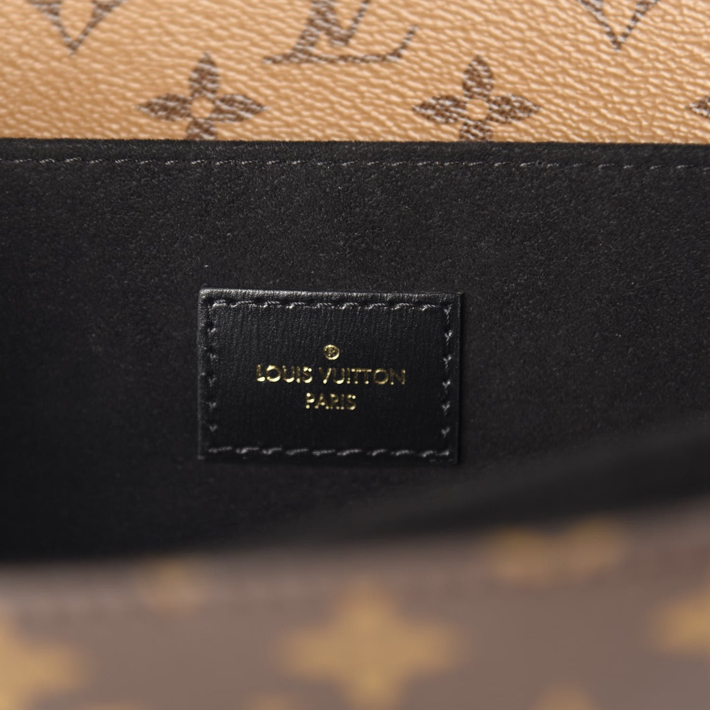 Reverse Monogram Pochette Metis