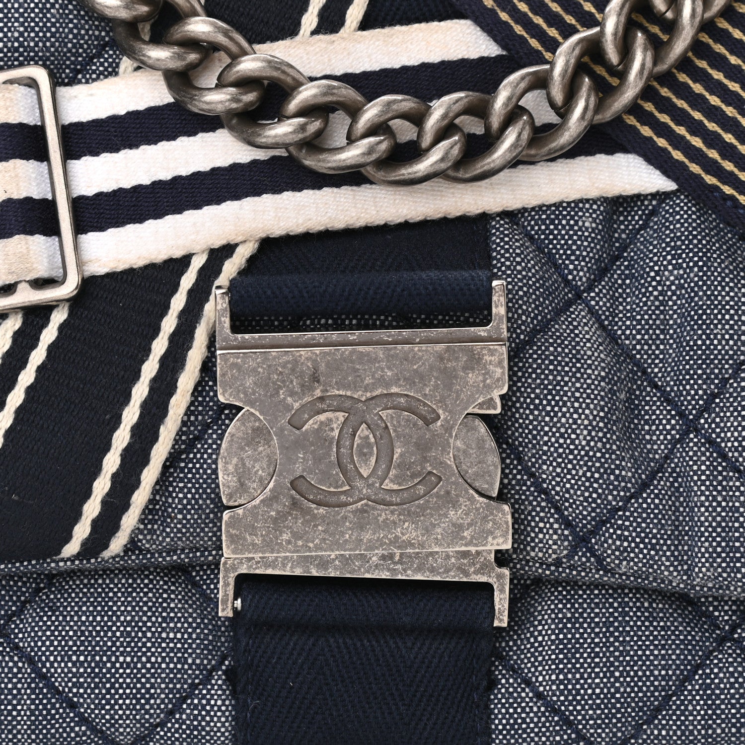 Chanel Denim Quilted Medium Airlines Buckle Messenger Bag Blue 8 of 13