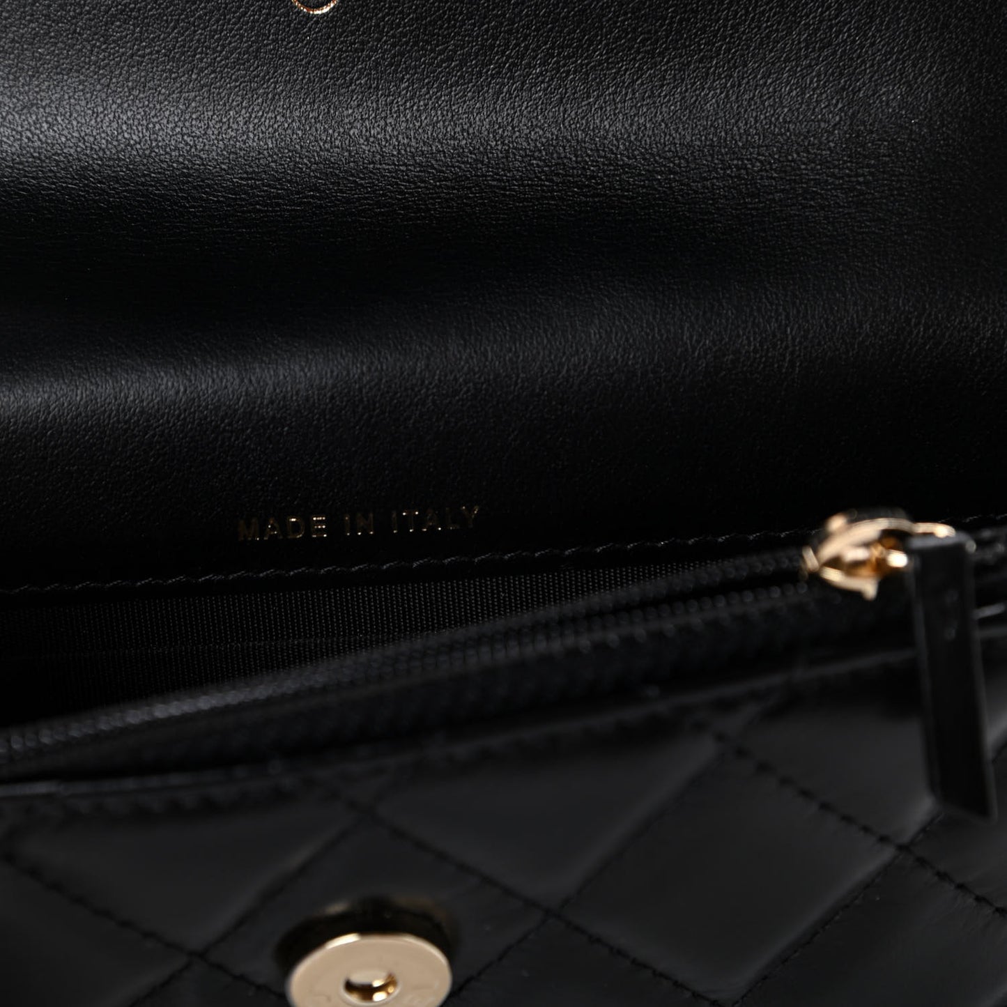 Calfskin Quilted Maxi Pearls Clutch With Chain Black