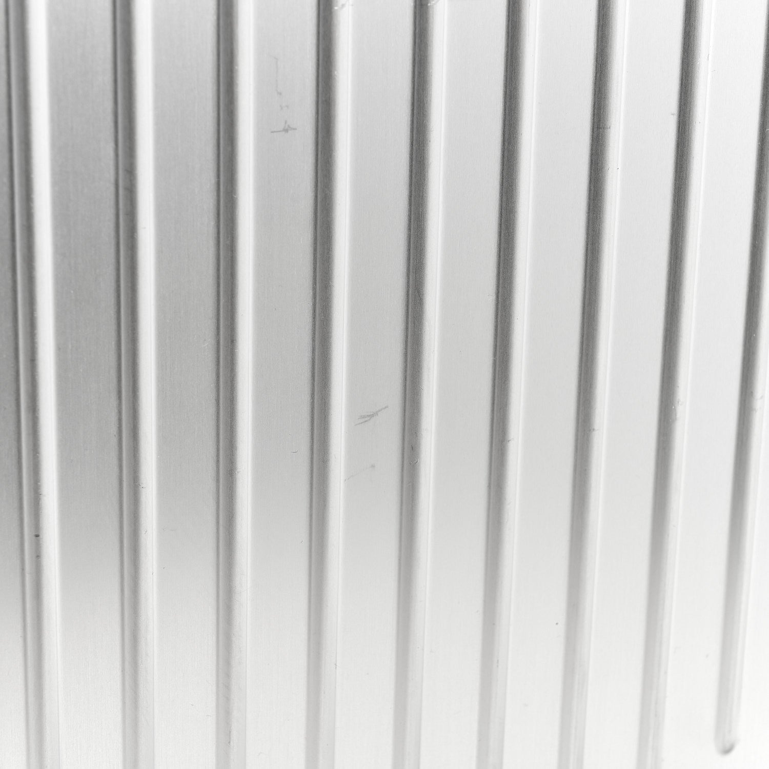 Rimowa Aluminum Original Cabin Silver 13 of 15