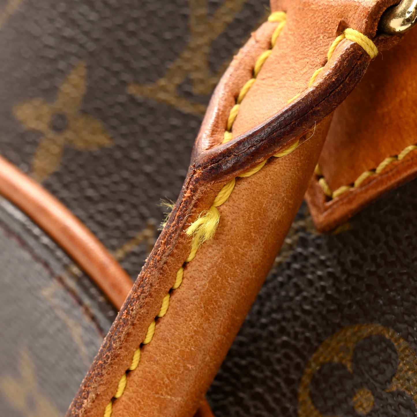 Monogram Ellipse MM