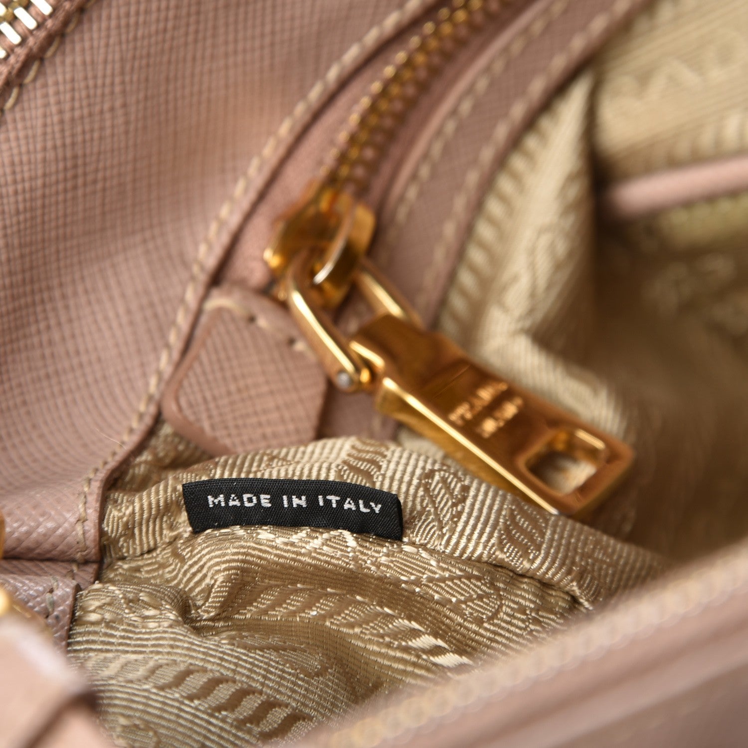 Prada Saffiano Medium Galleria Double Zip Tote Cammeo 6 of 19