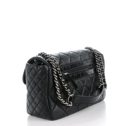 Chanel Caviar Quilted Coco Casual Flap Black 3 of 7