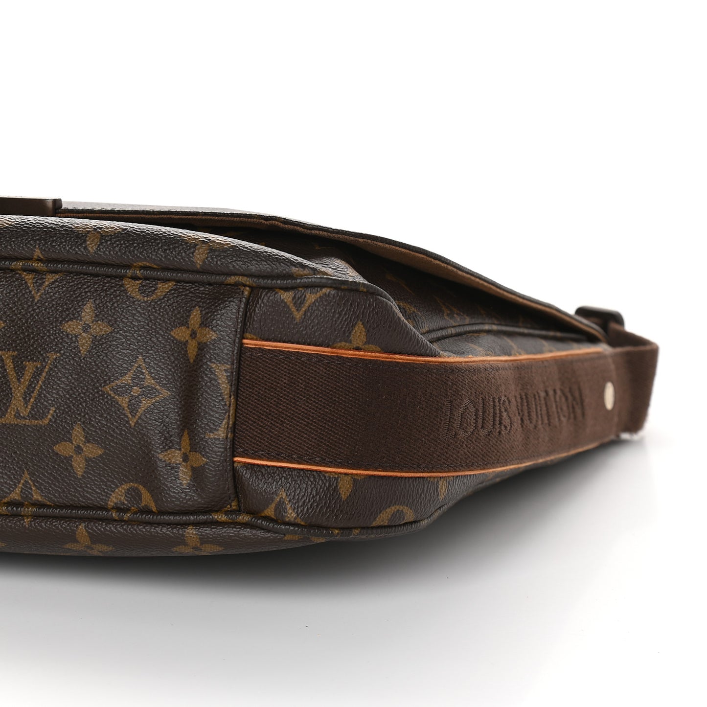 Monogram Beaubourg MM Messenger Bag