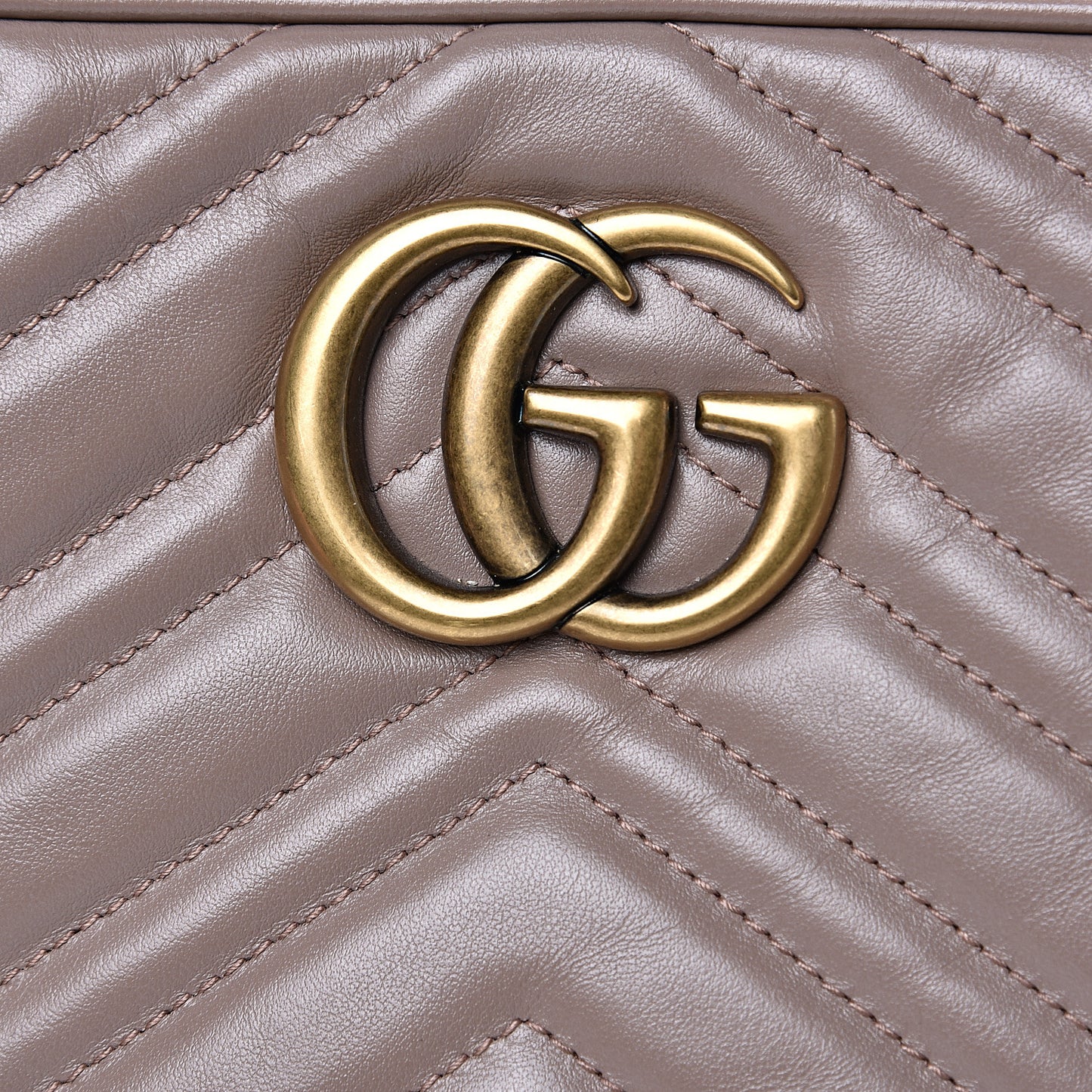 Calfskin Matelasse Small GG Marmont Chain Shoulder Bag Porcelain Rose