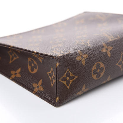 Louis Vuitton Monogram Toiletry Pouch 19 8 of 9