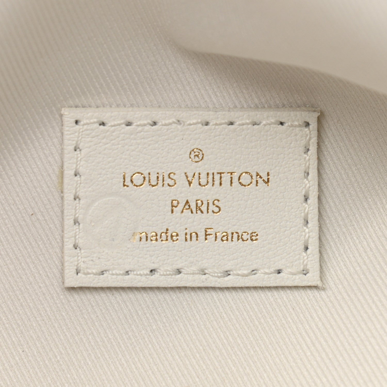 Louis Vuitton Calfskin New Wave Bumbag Snow 6 of 11