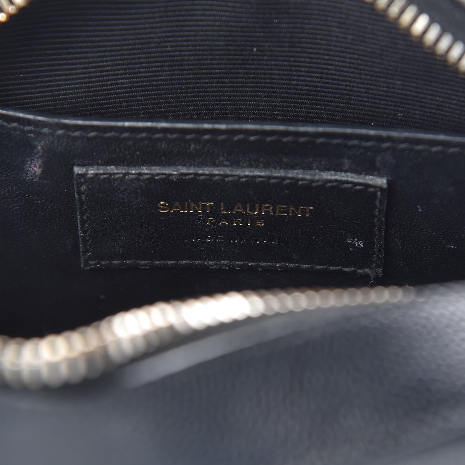 Saint Laurent Grain De Poudre Small Classic Monogram Camera Bag Black 6 of 12