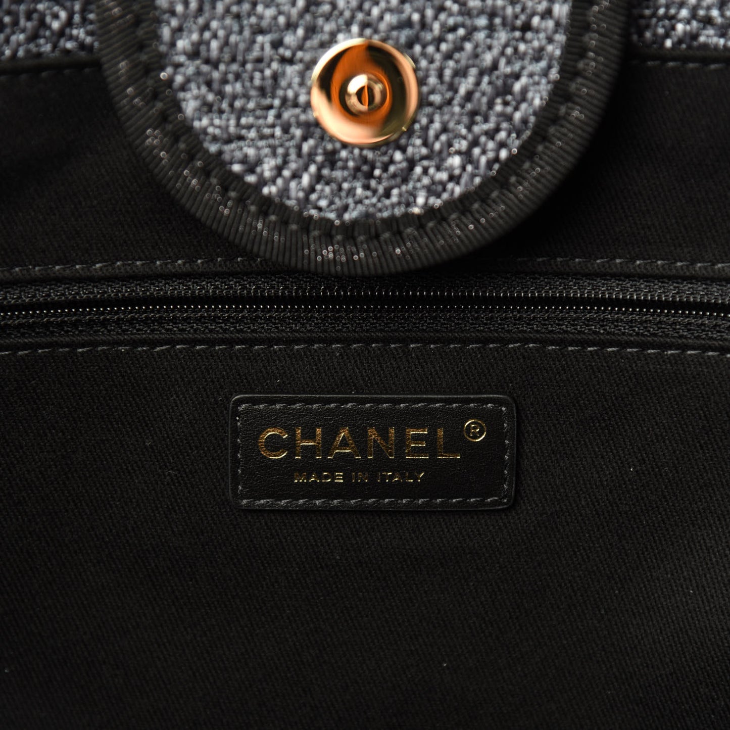 Lurex Boucle Medium Deauville Tote Black