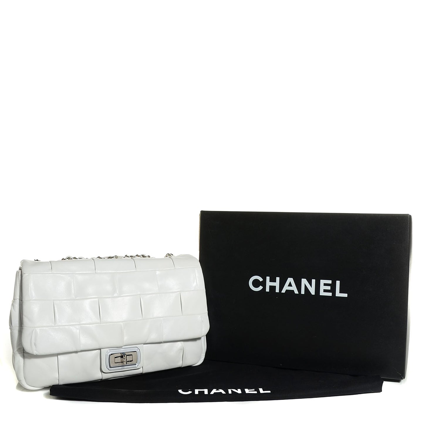 Lambskin Igloo Single Flap White
