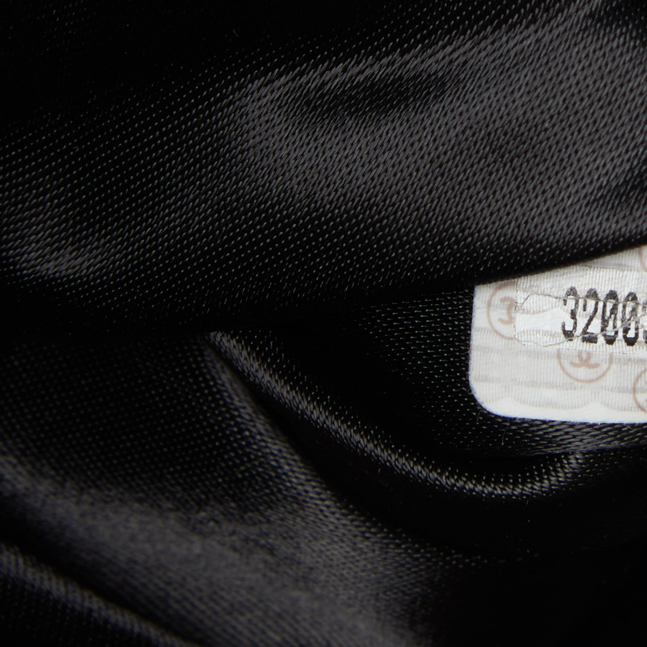 Caviar Large CC Shoulder Bag Black