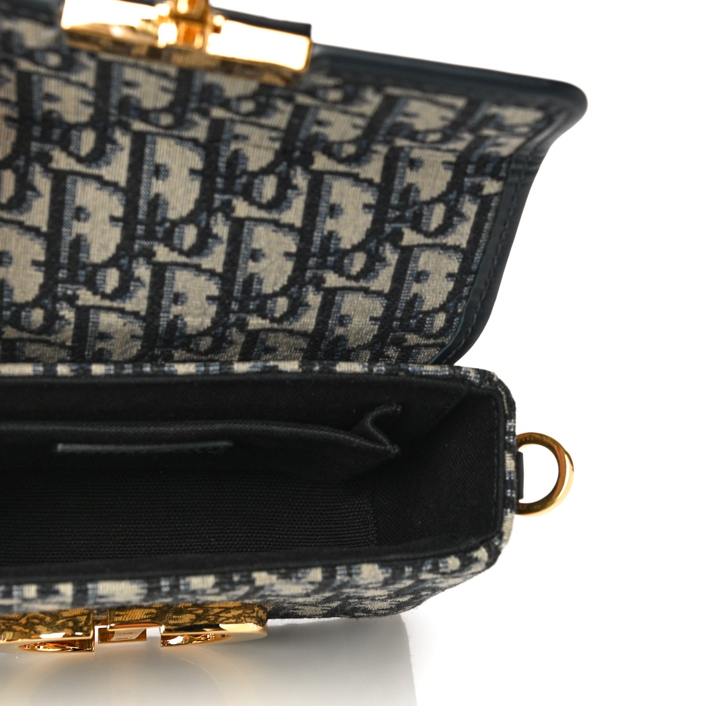 Oblique 30 Montaigne Box Bag Blue