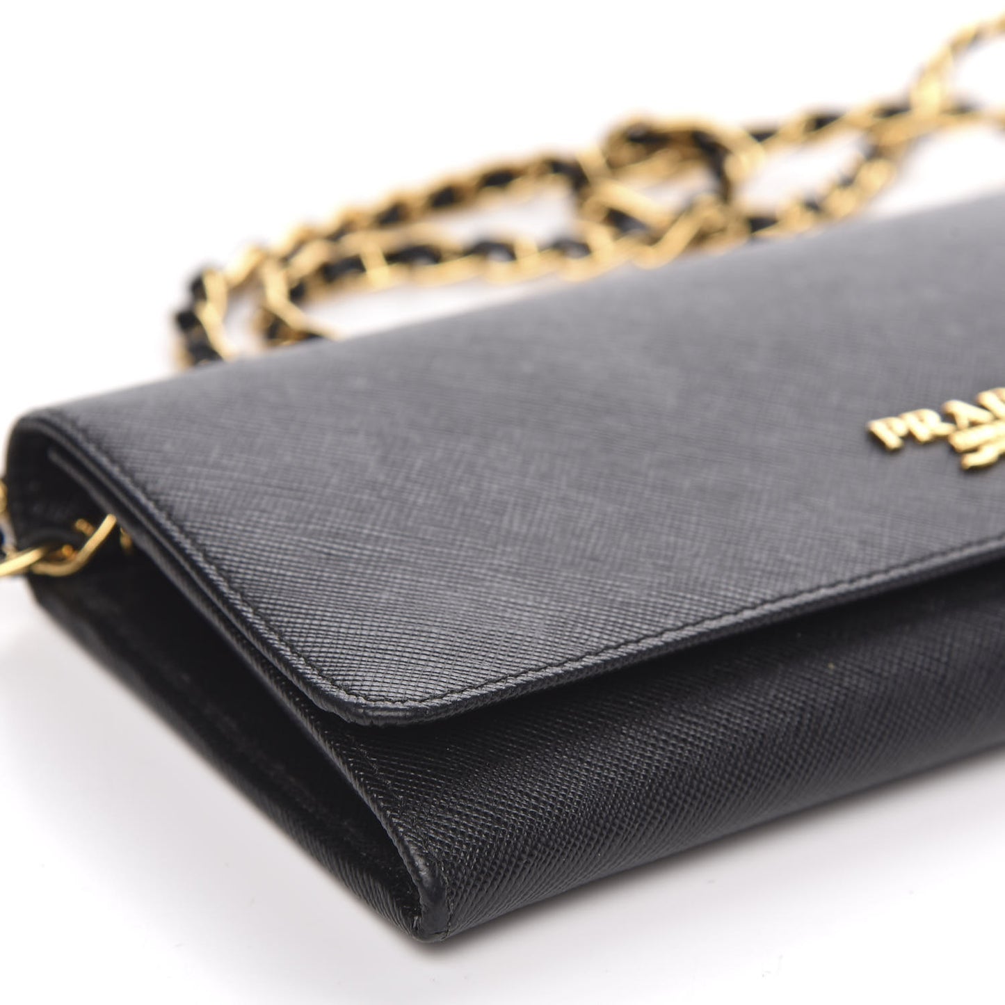 Saffiano Metal Oro Chain Wallet Black