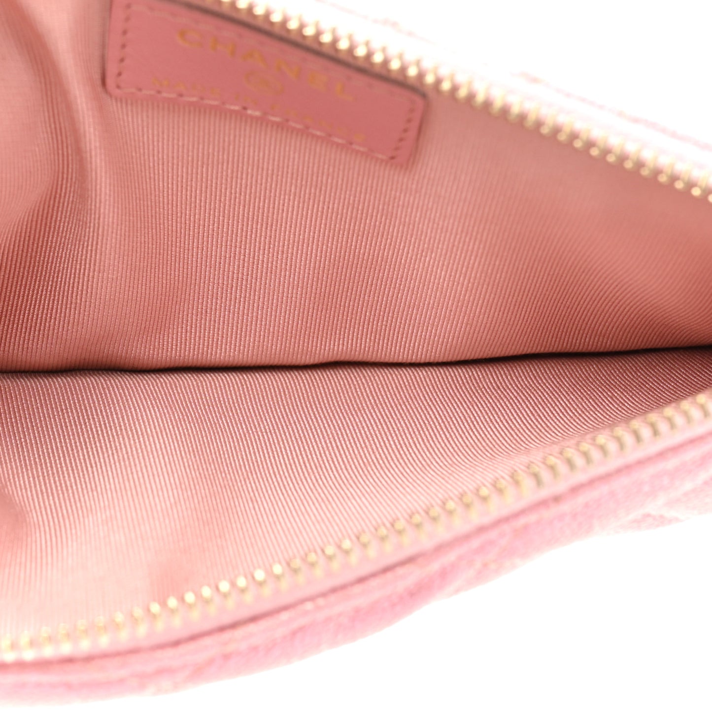Iridescent Caviar Quilted Classic Flat Wallet Pouch Pink